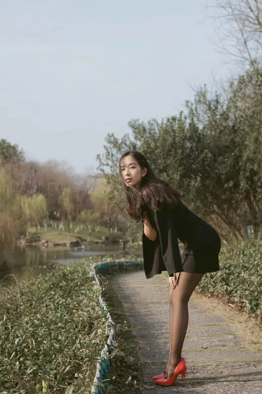 1.辣妈女神-微信朋友圈及其他系列图片 3